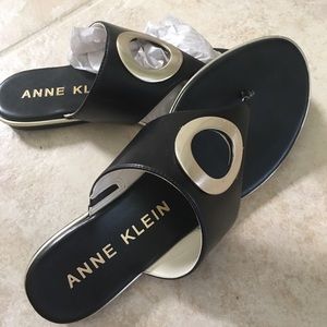 Anne Klein Leather Sandals New in Box